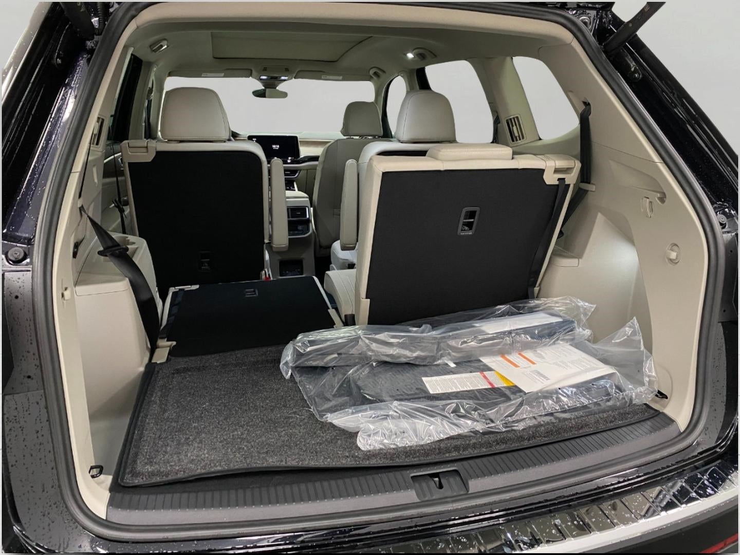 2026 Volkswagen Atlas 2.0T SE w/Technology 4MOTION