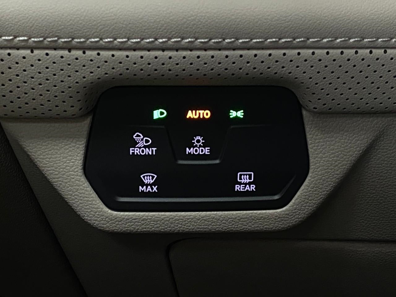 2026 Volkswagen Atlas 2.0T SE w/Technology 4MOTION