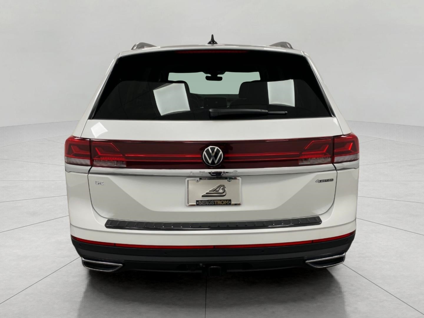 2026 Volkswagen Atlas 2.0T SE w/Technology 4MOTION