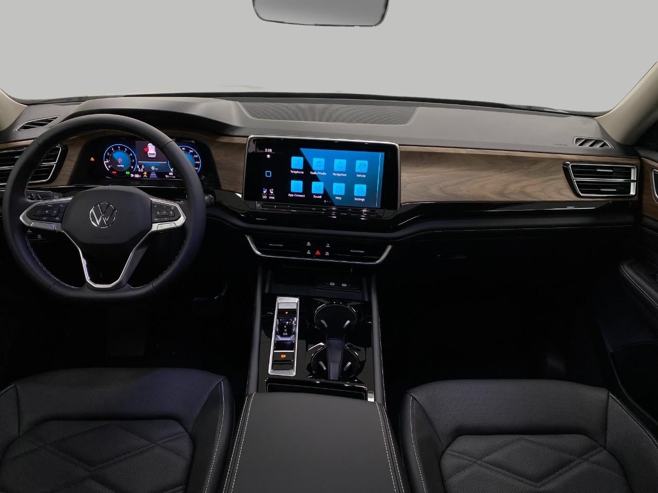 2026 Volkswagen Atlas 2.0T SE w/Technology 4MOTION