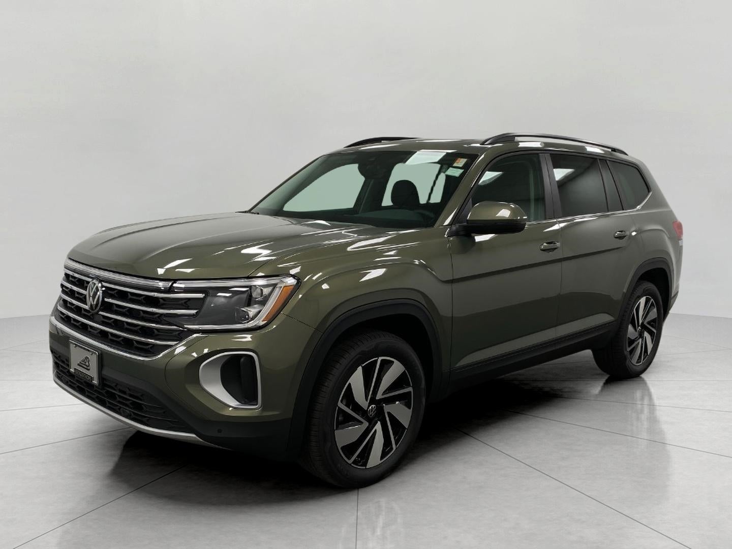 2026 Volkswagen Atlas 2.0T SE w/Technology 4MOTION