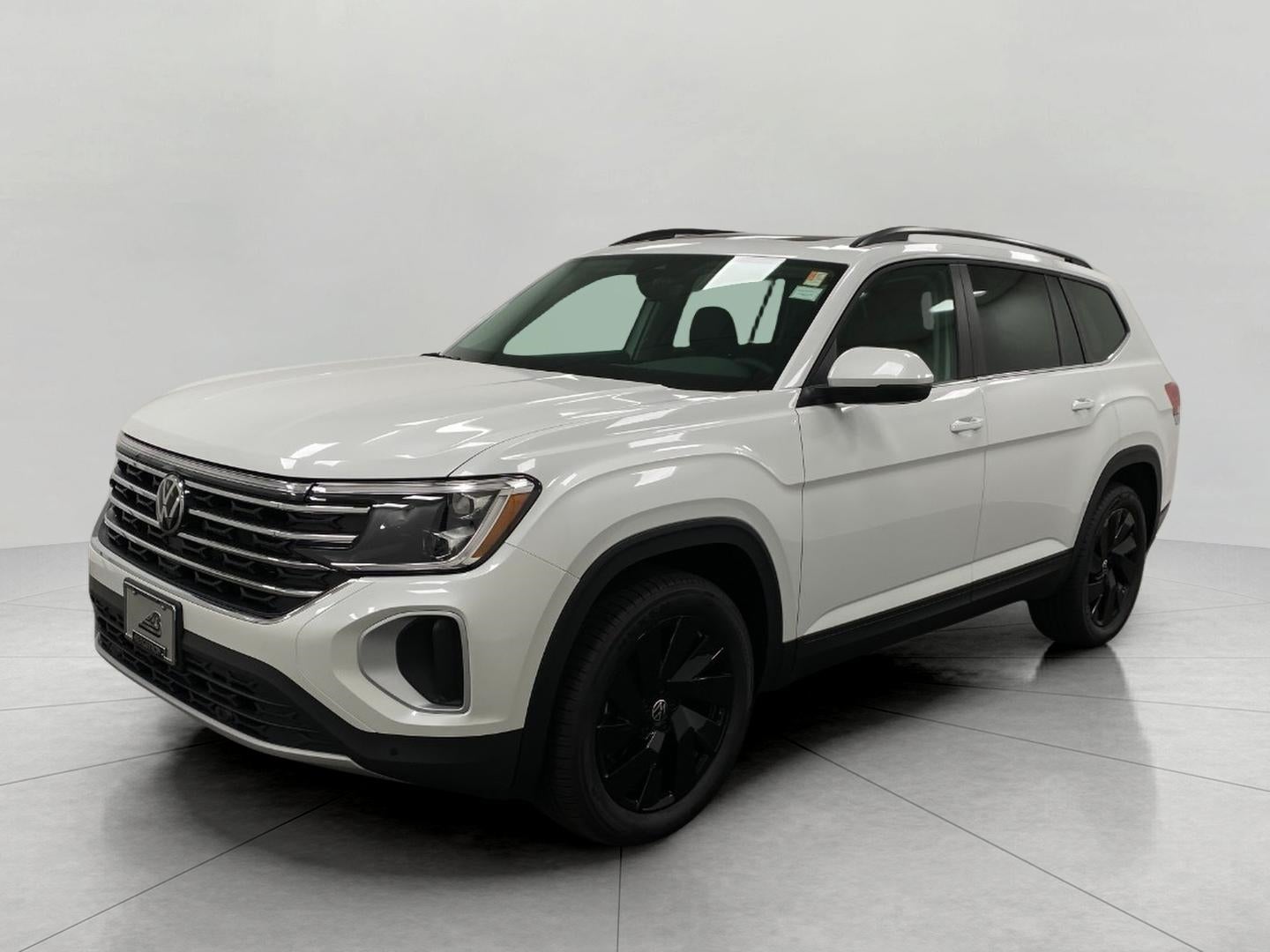 2026 Volkswagen Atlas 2.0T SE w/Technology 4MOTION