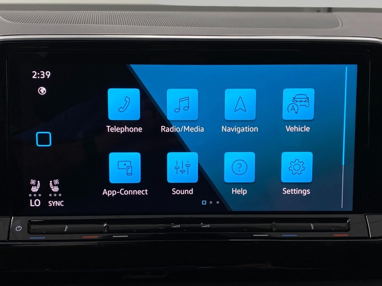 2026 Volkswagen Atlas 2.0T SE w/Technology 4MOTION