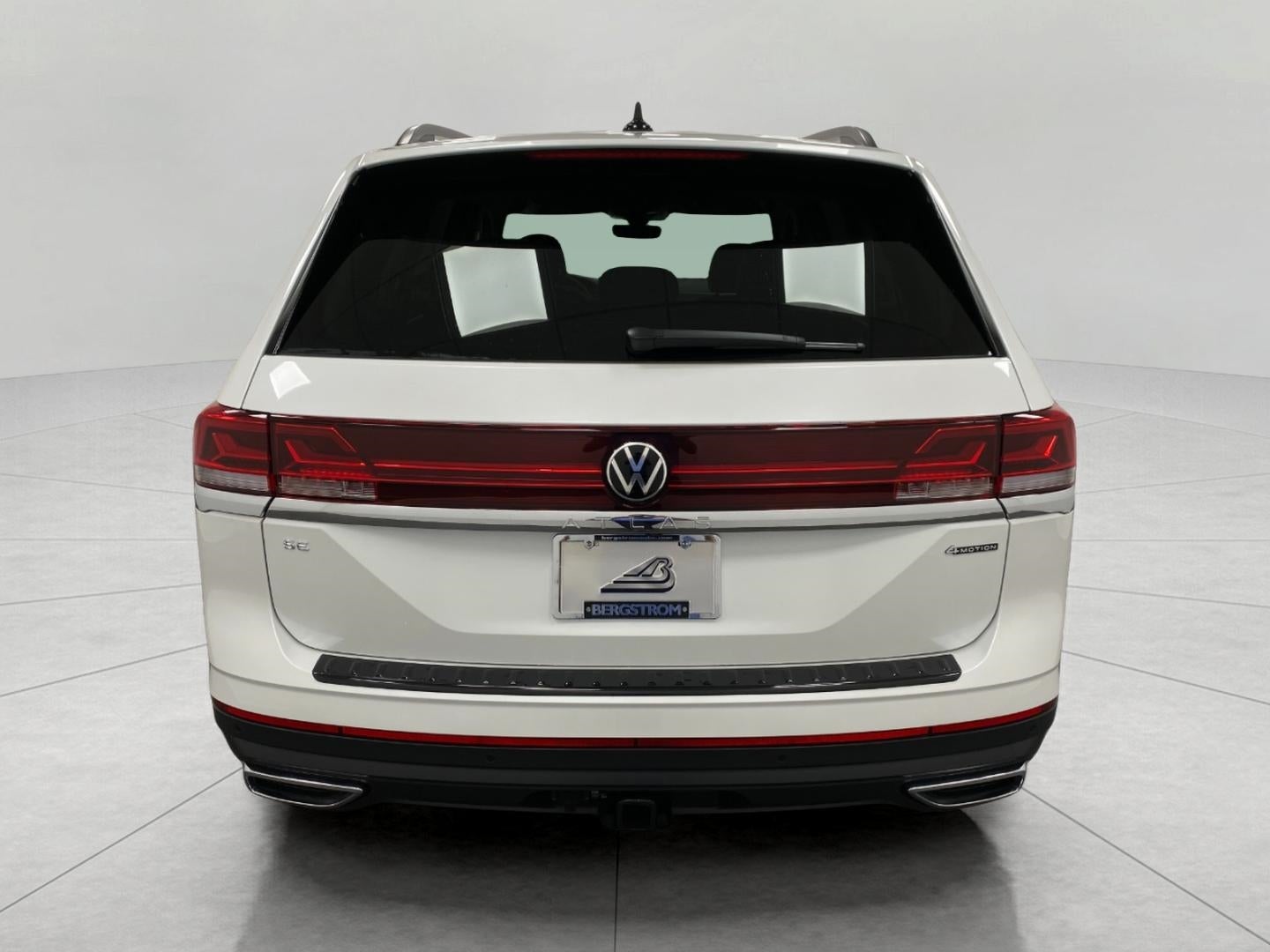2026 Volkswagen Atlas 2.0T SE w/Technology 4MOTION