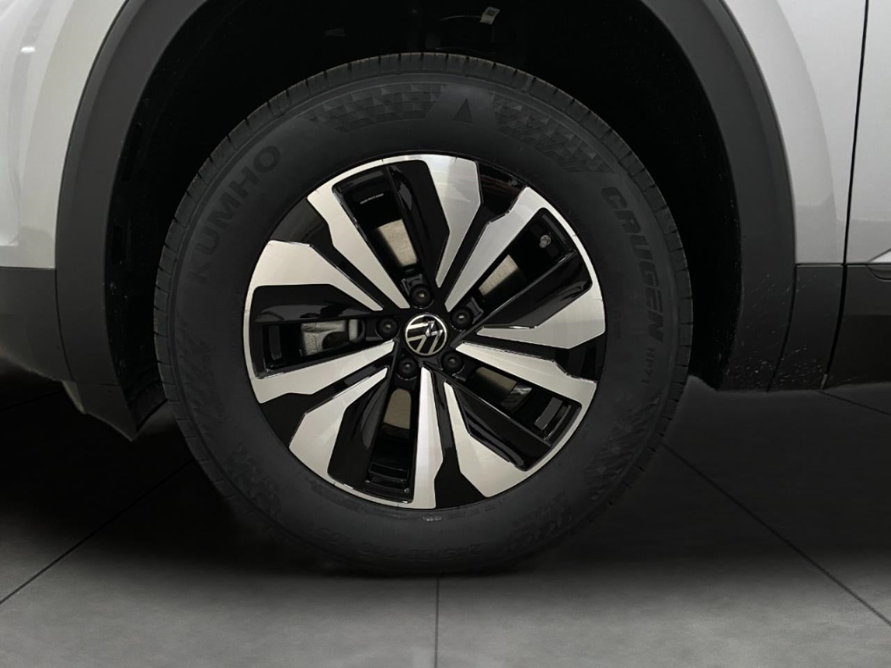 2026 Volkswagen Atlas Cross Sport 2.0T SE 4MOTION