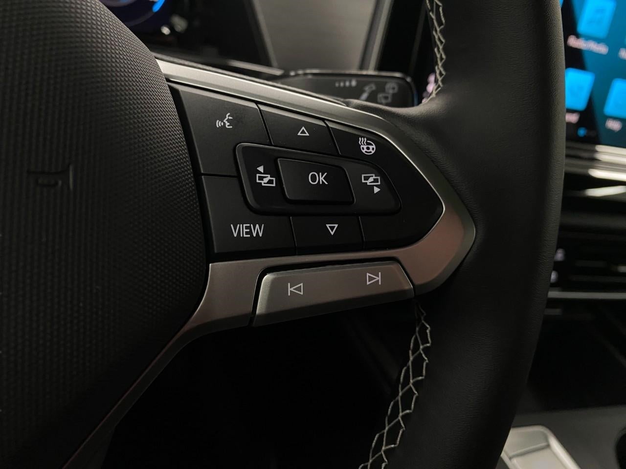 2026 Volkswagen Atlas Cross Sport 2.0T SE 4MOTION