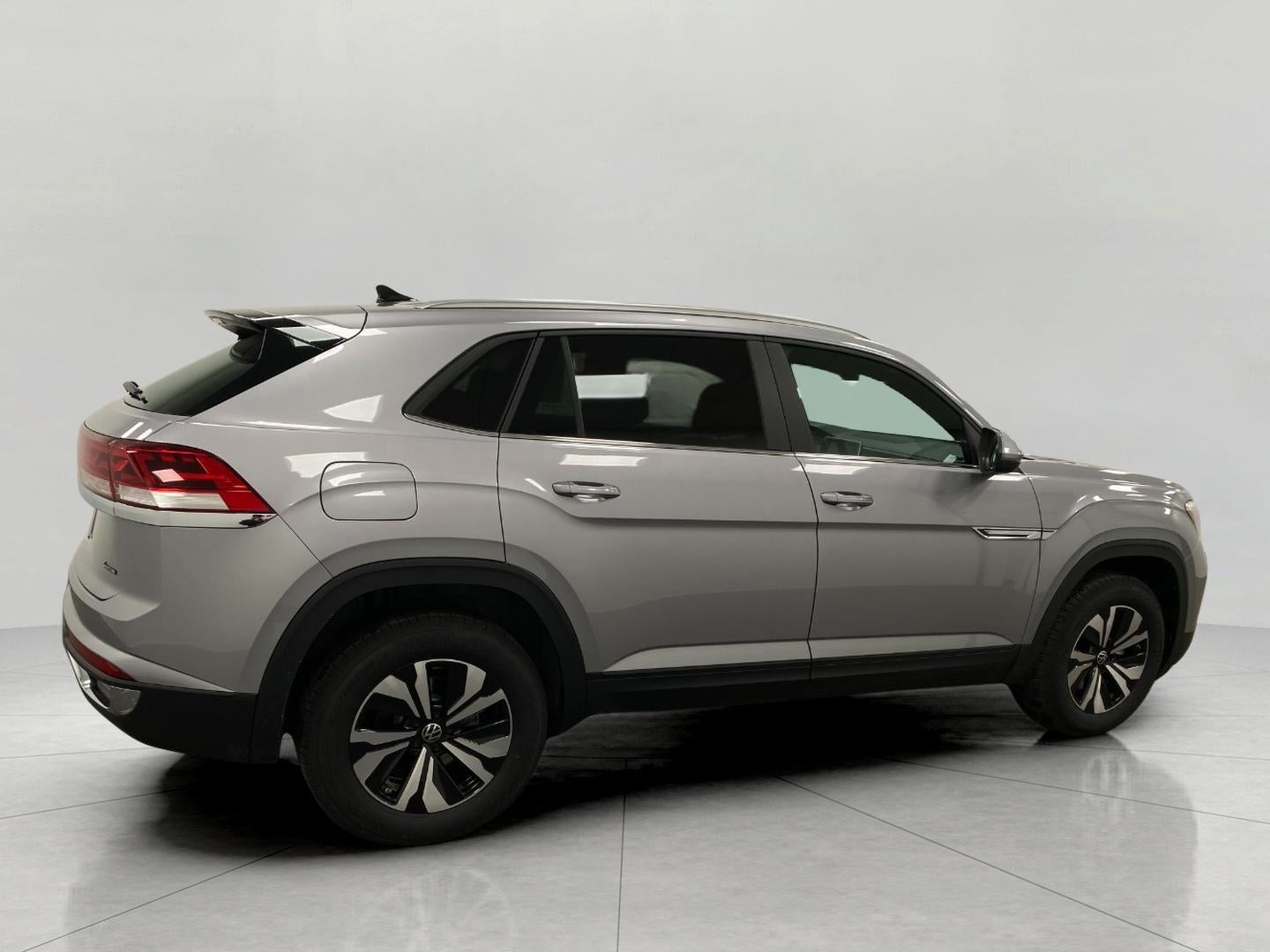 2026 Volkswagen Atlas Cross Sport 2.0T SE 4MOTION