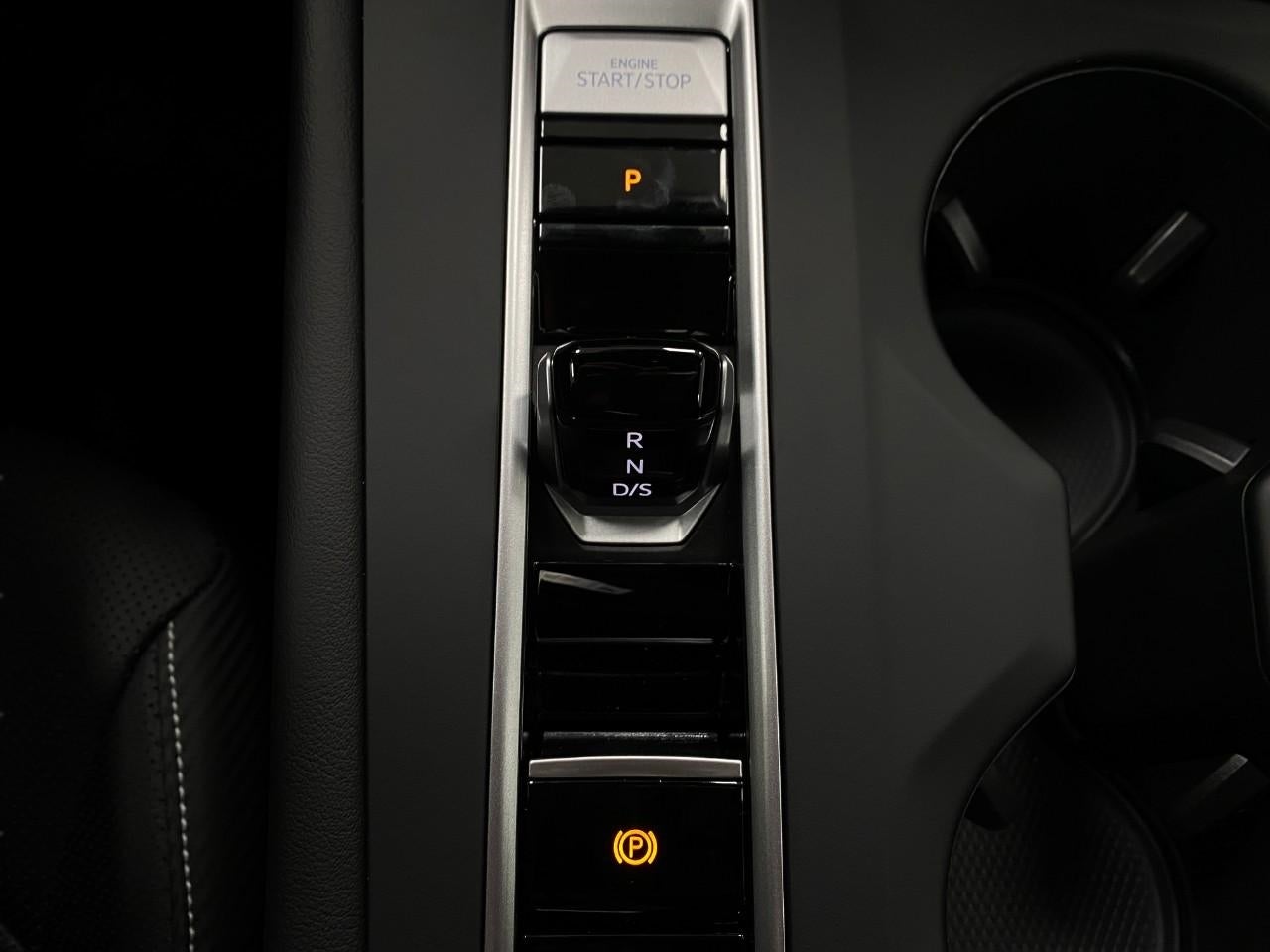 2026 Volkswagen Atlas Cross Sport 2.0T SE 4MOTION