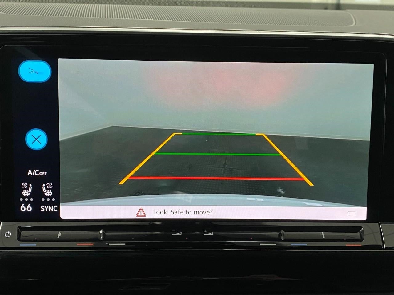 2026 Volkswagen Atlas Cross Sport 2.0T SE 4MOTION