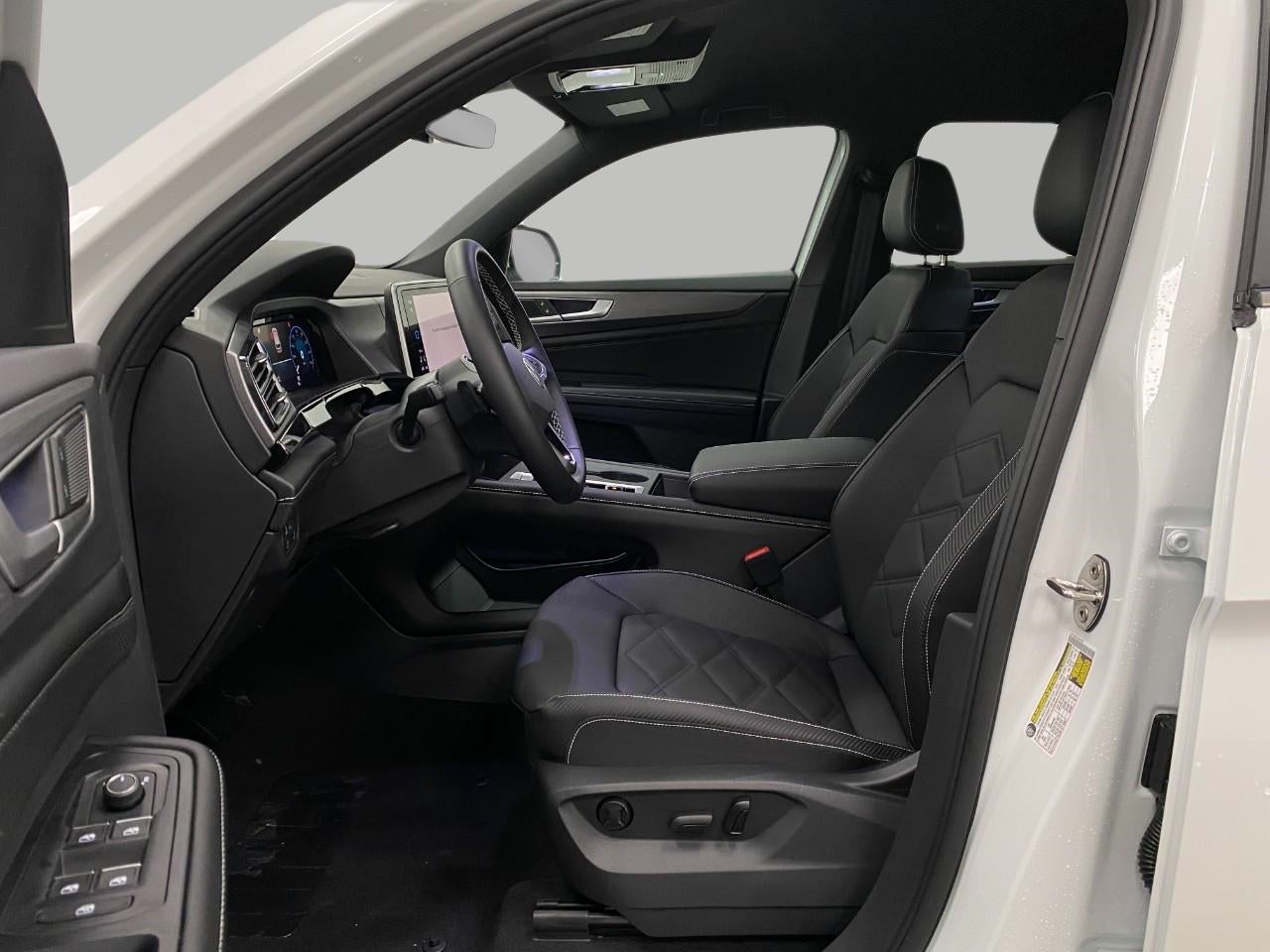 2026 Volkswagen Atlas Cross Sport 2.0T SE 4MOTION