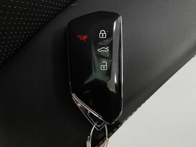 2026 Volkswagen Atlas Cross Sport 2.0T SE 4MOTION