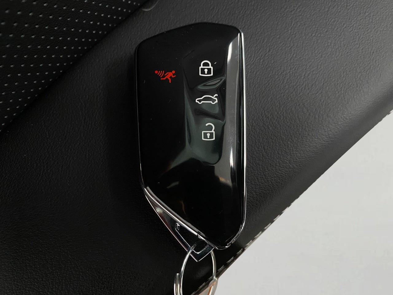 2026 Volkswagen Atlas Cross Sport 2.0T SE 4MOTION