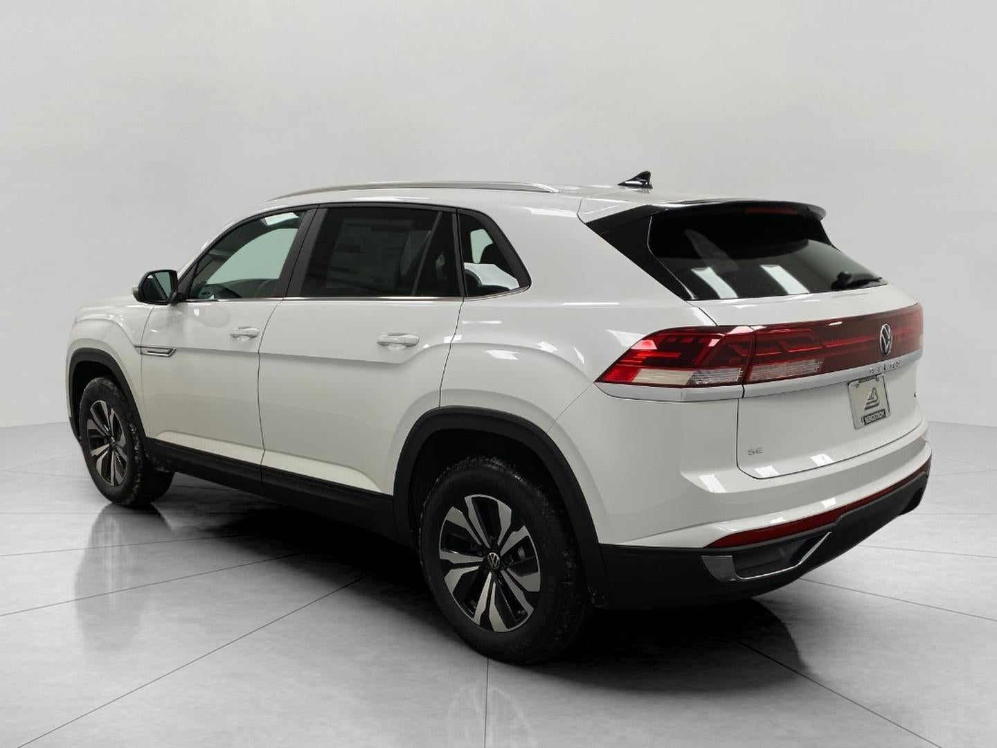 2026 Volkswagen Atlas Cross Sport 2.0T SE 4MOTION