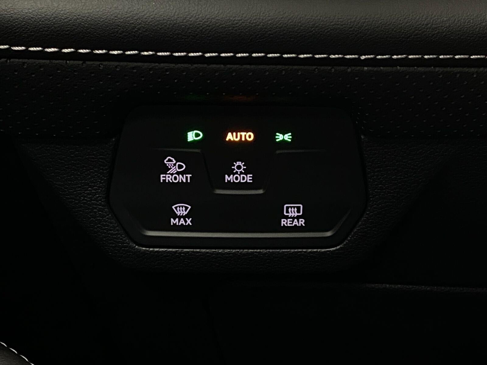 2026 Volkswagen Atlas Cross Sport 2.0T SE 4MOTION
