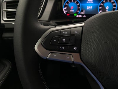2026 Volkswagen Atlas Cross Sport 2.0T SE 4MOTION