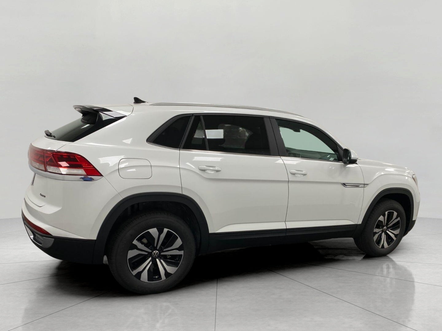 2026 Volkswagen Atlas Cross Sport 2.0T SE 4MOTION