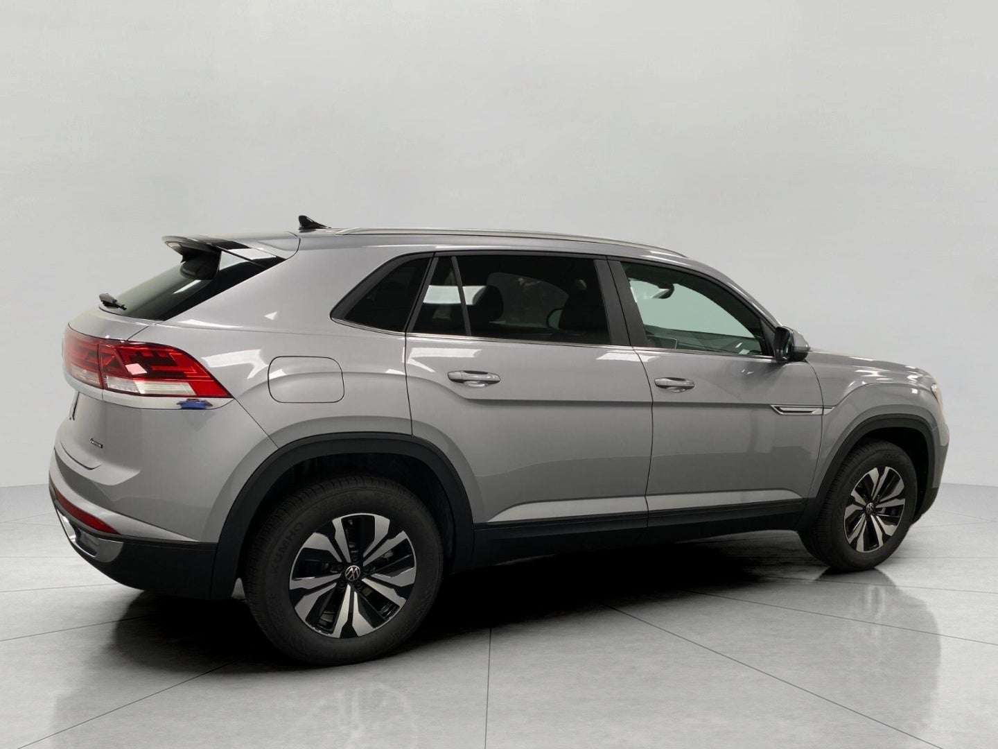 2026 Volkswagen Atlas Cross Sport 2.0T SE 4MOTION