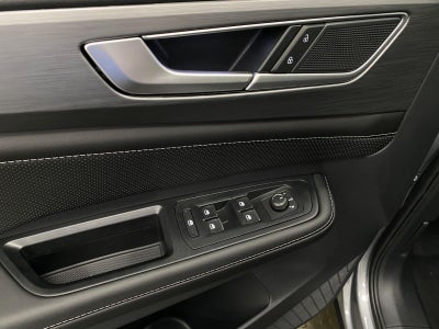 2026 Volkswagen Atlas Cross Sport 2.0T SE 4MOTION