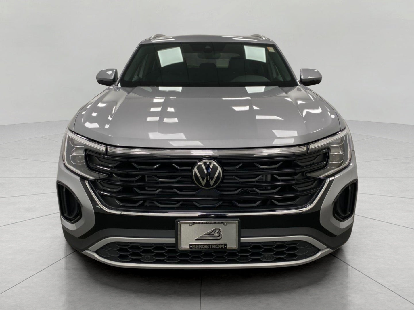 2026 Volkswagen Atlas Cross Sport 2.0T SE 4MOTION