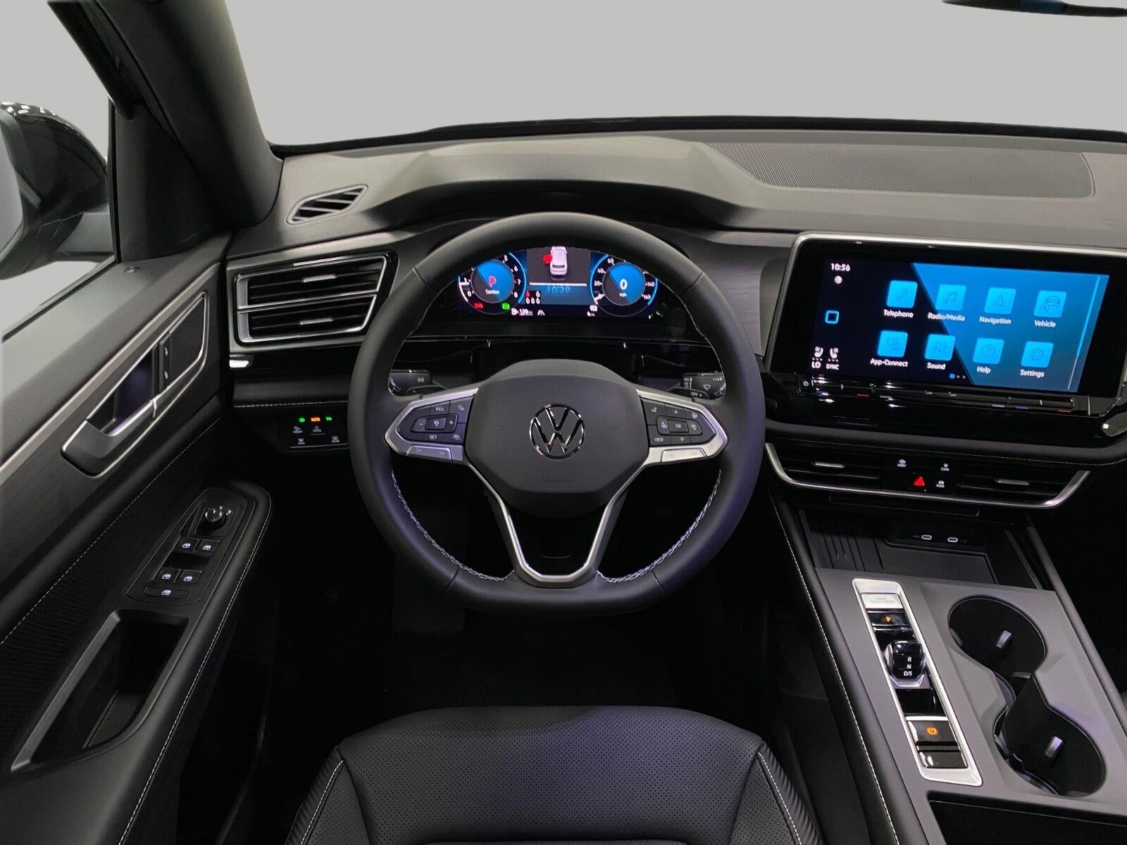 2026 Volkswagen Atlas Cross Sport 2.0T SE 4MOTION