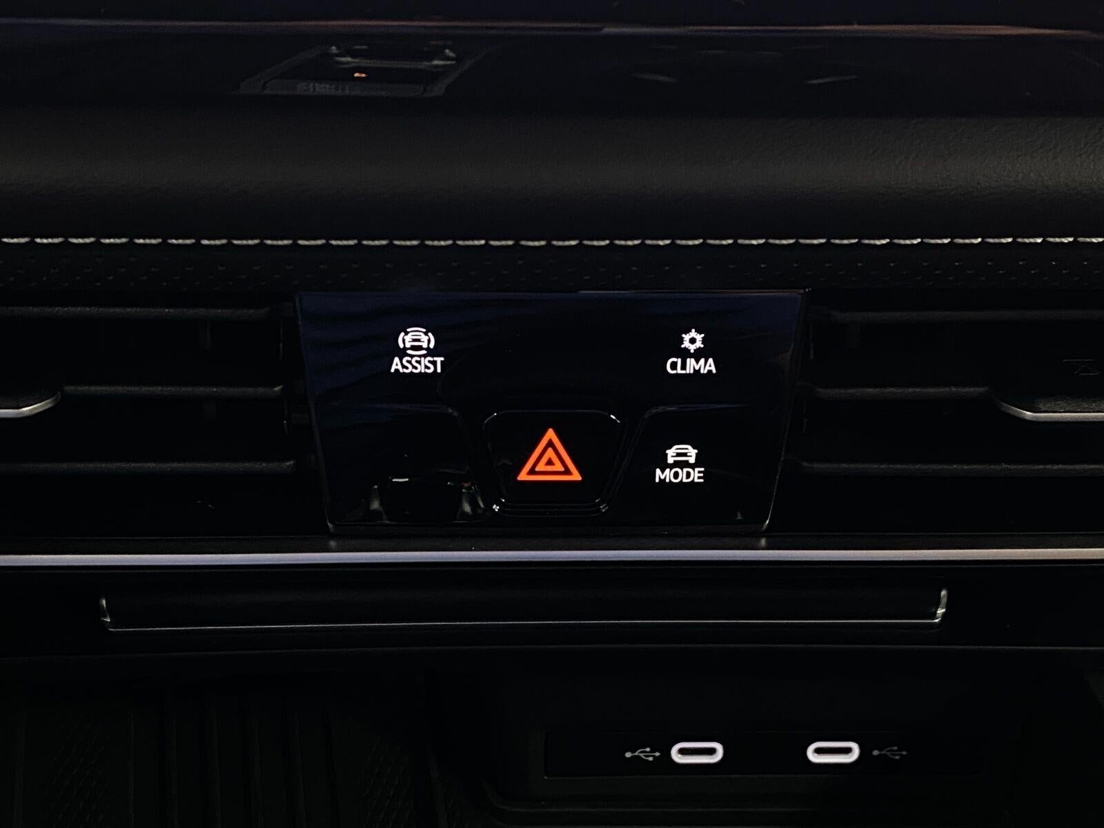 2026 Volkswagen Atlas Cross Sport 2.0T SE 4MOTION