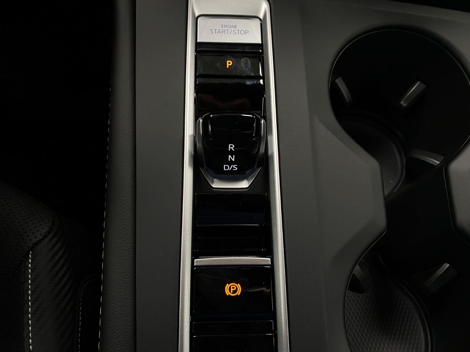 2026 Volkswagen Atlas Cross Sport 2.0T SE 4MOTION