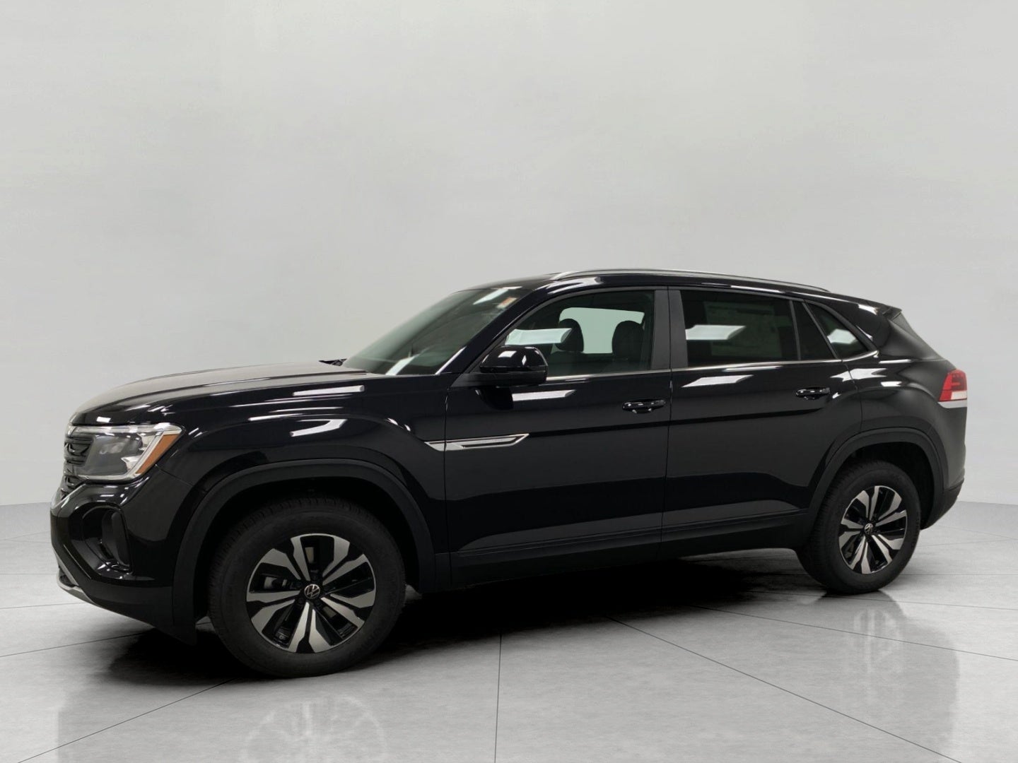 2026 Volkswagen Atlas Cross Sport 2.0T SE 4MOTION