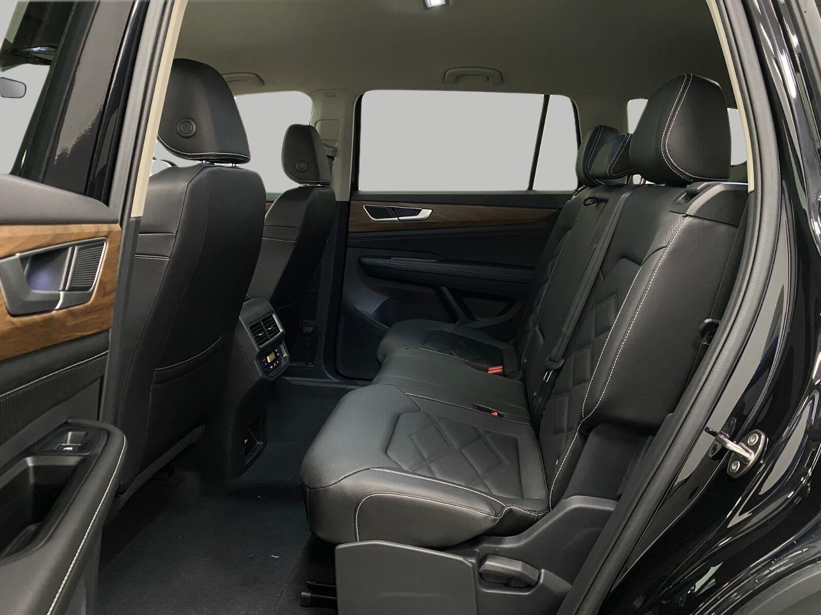 2026 Volkswagen Atlas 2.0T SE 4MOTION