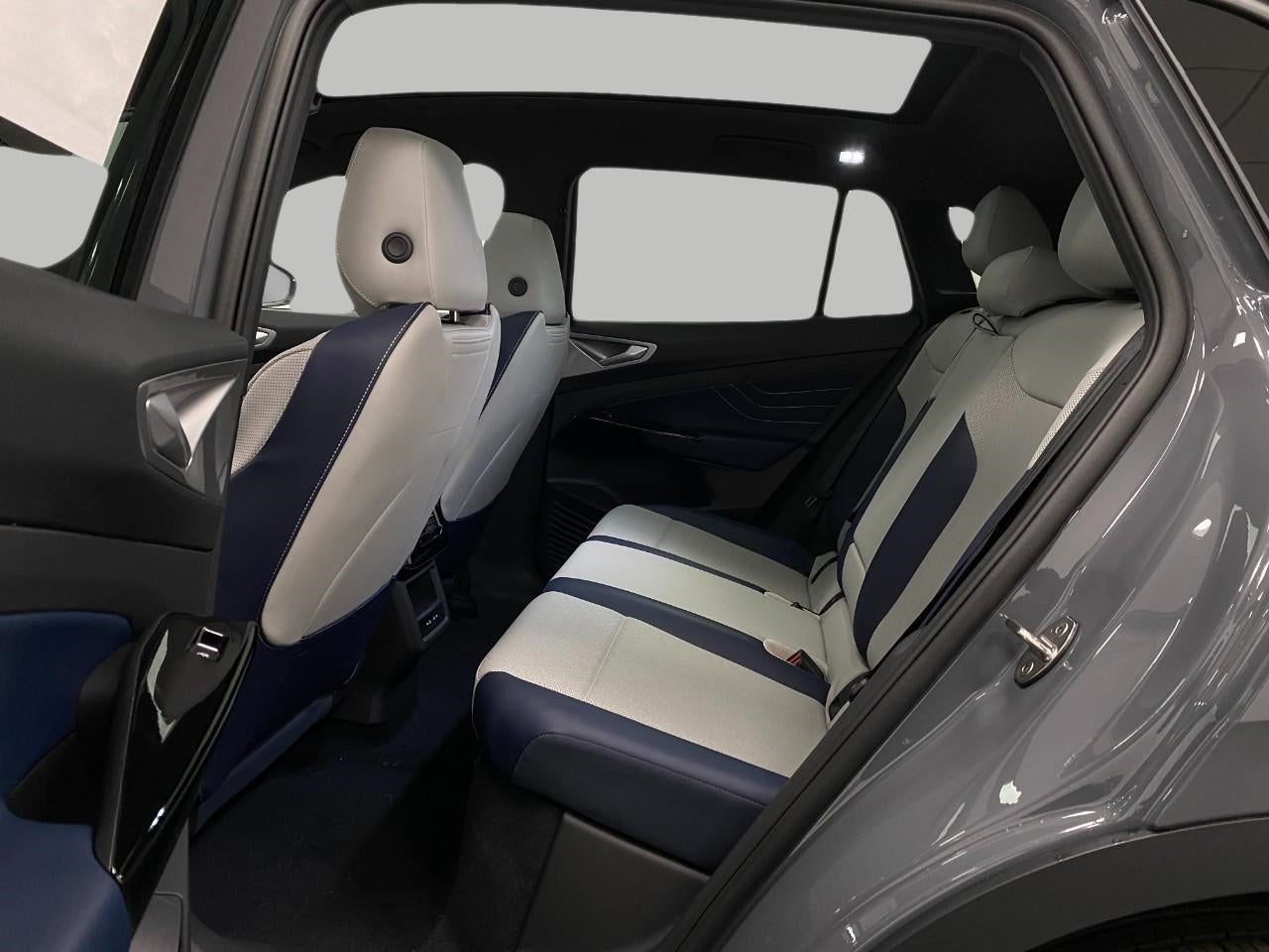2025 Volkswagen ID.4 PRO S - Photo 59