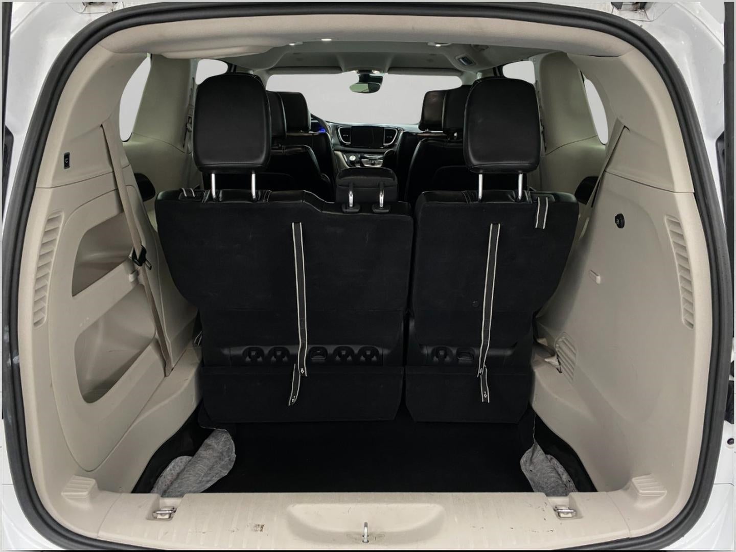 2024 Chrysler Pacifica Touring L FWD