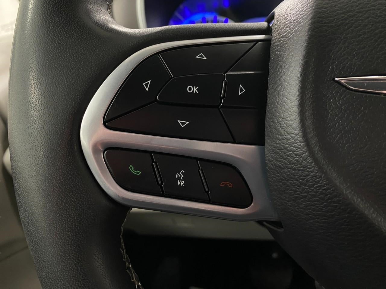 2024 Chrysler Pacifica Touring L FWD