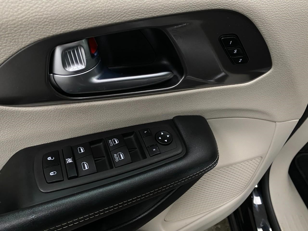 2024 Chrysler Pacifica Touring L FWD