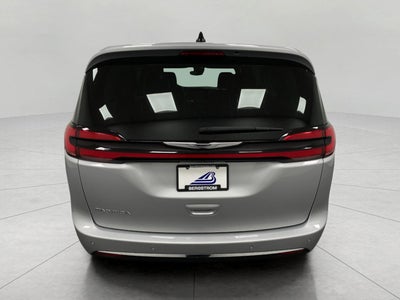 2024 Chrysler Pacifica Touring L FWD