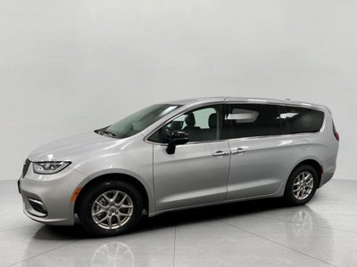 2024 Chrysler Pacifica Touring L FWD