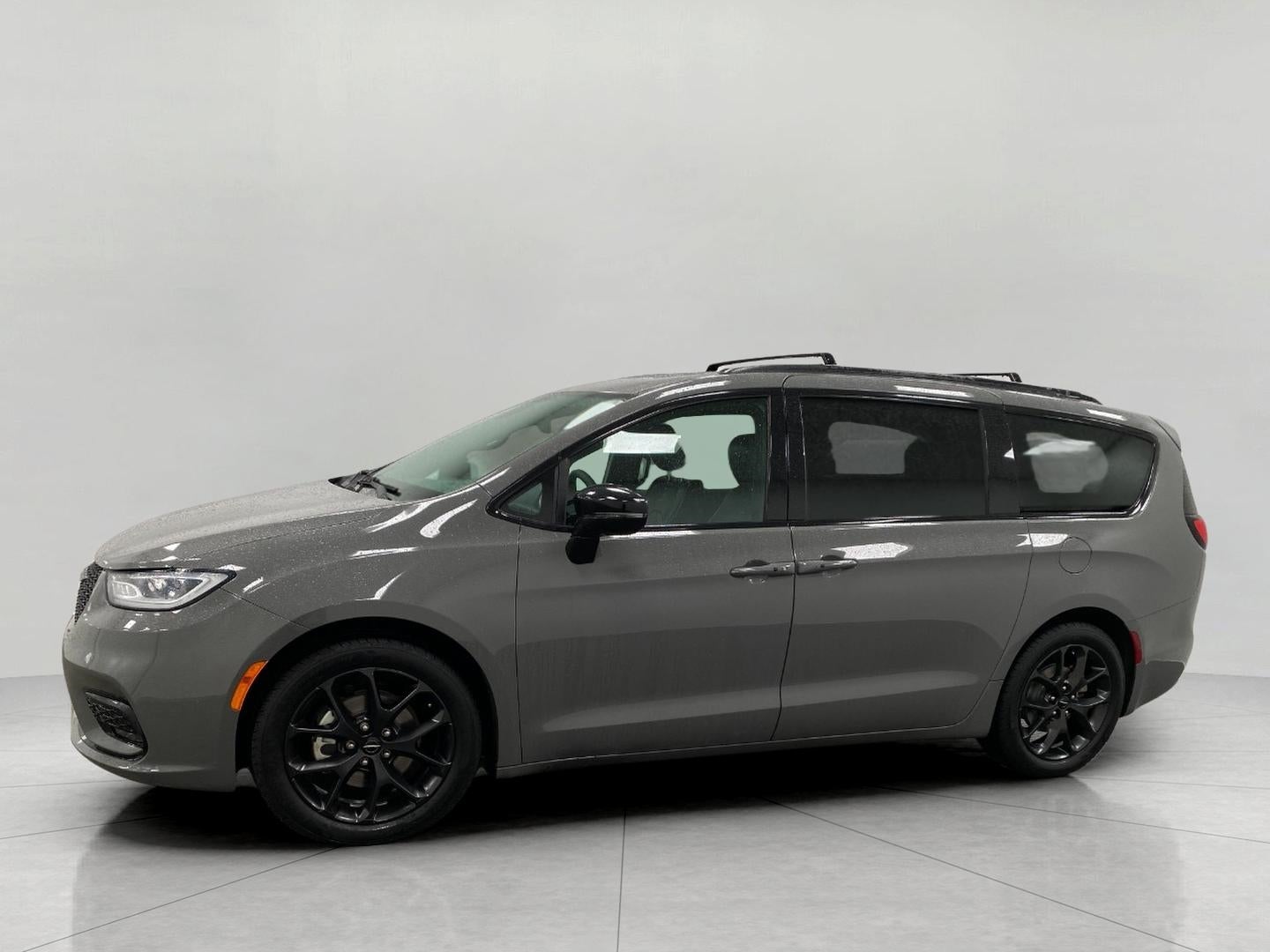 2025 Chrysler Pacifica Limited FWD