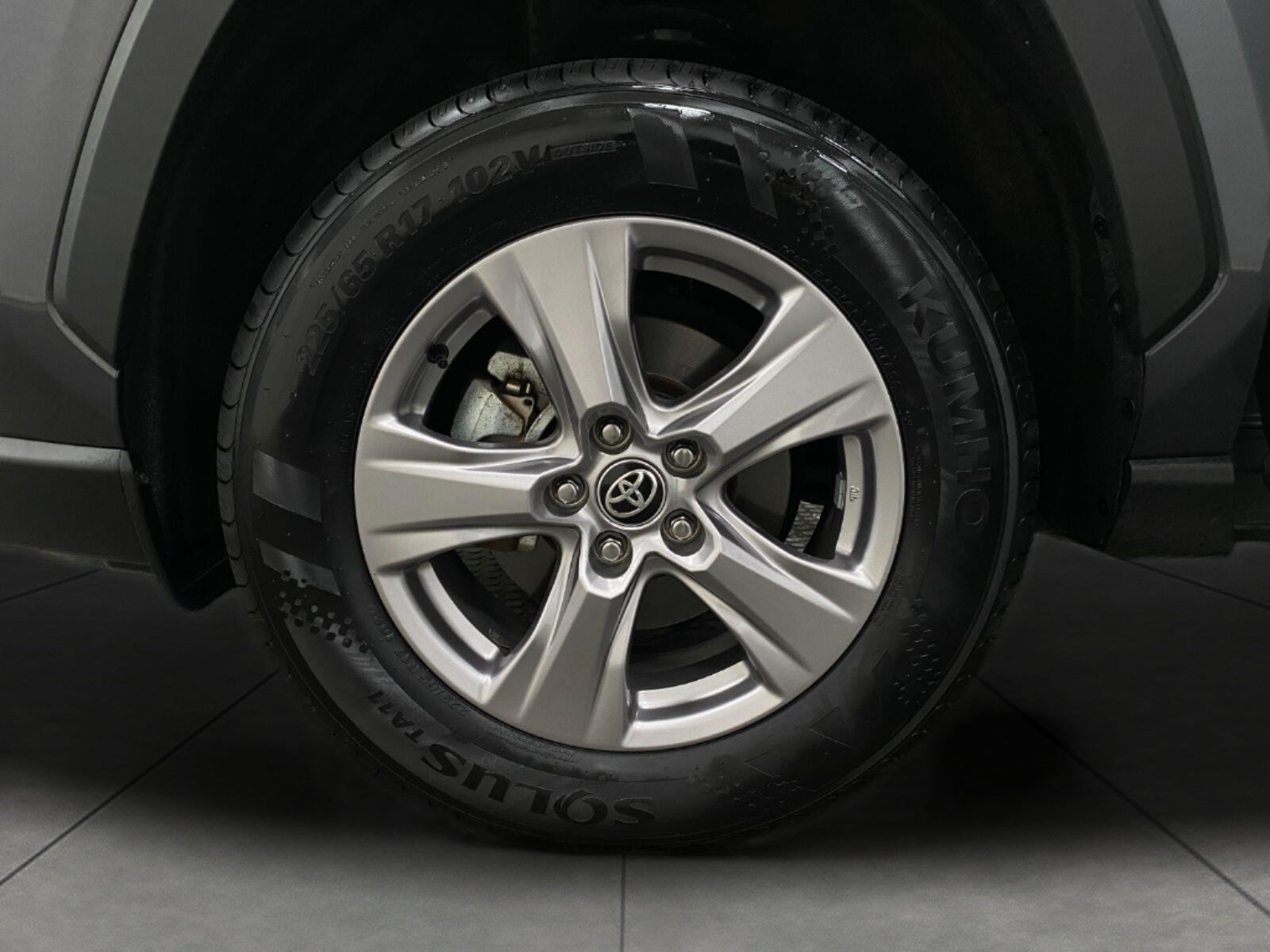2025 Toyota RAV4 XLE AWD