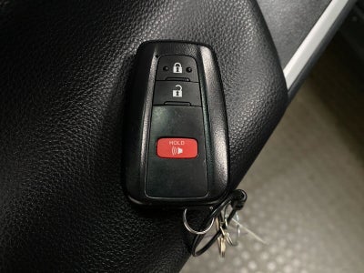 2025 Toyota RAV4 XLE AWD