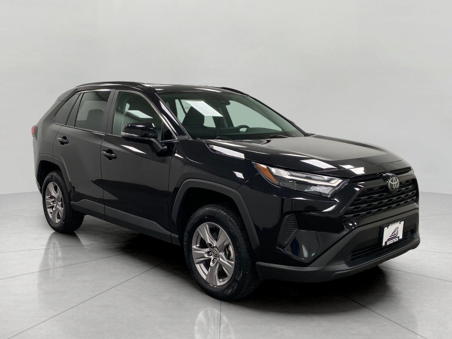 2025 Toyota RAV4 XLE AWD