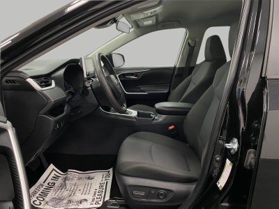 2025 Toyota RAV4 XLE AWD