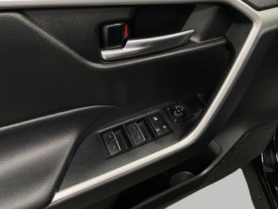 2025 Toyota RAV4 XLE AWD