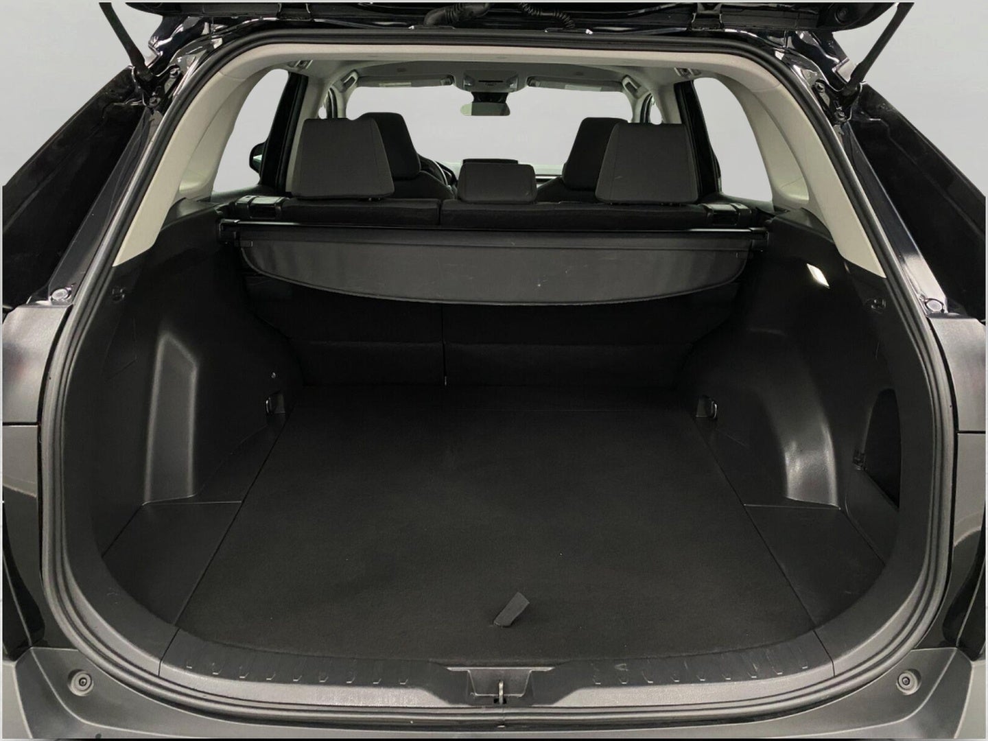 2025 Toyota RAV4 XLE AWD