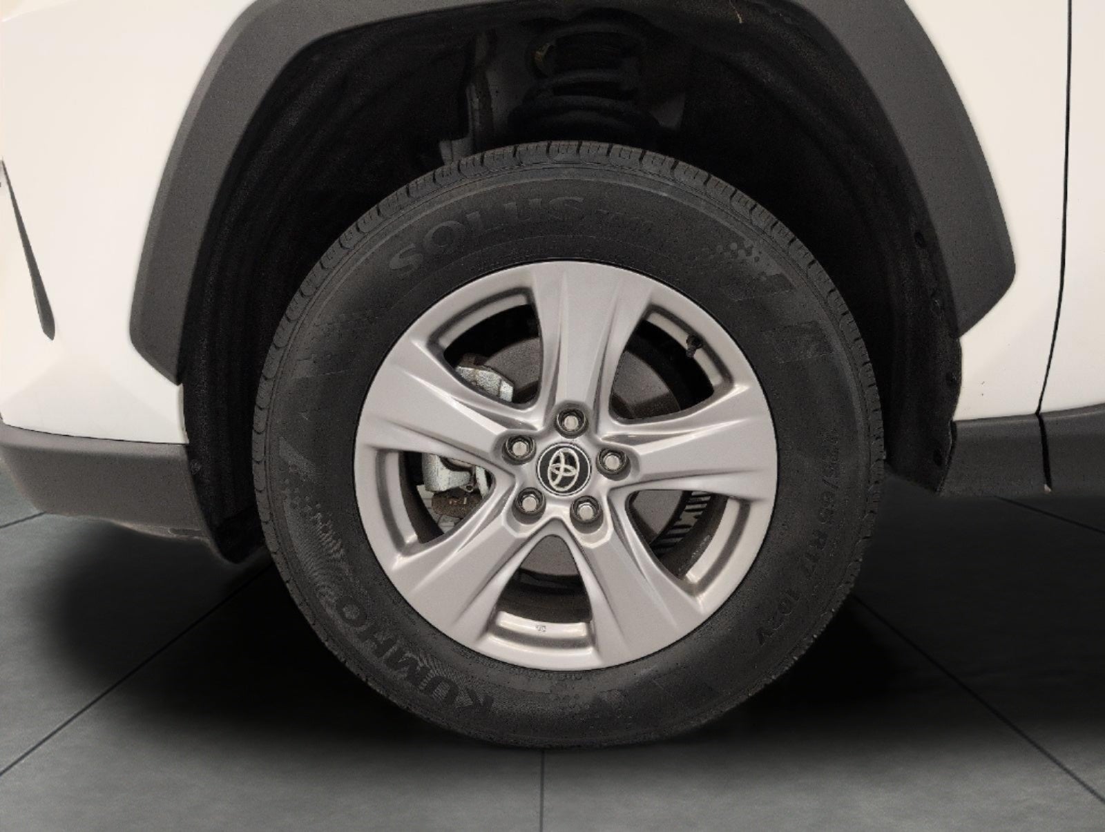 2025 Toyota RAV4 XLE AWD