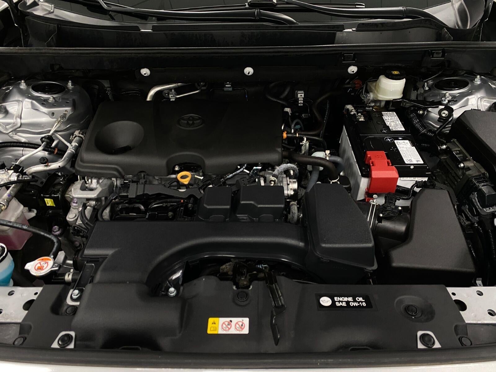 2025 Toyota RAV4 XLE AWD