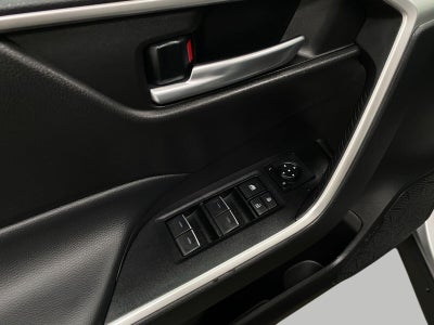 2025 Toyota RAV4 XLE AWD