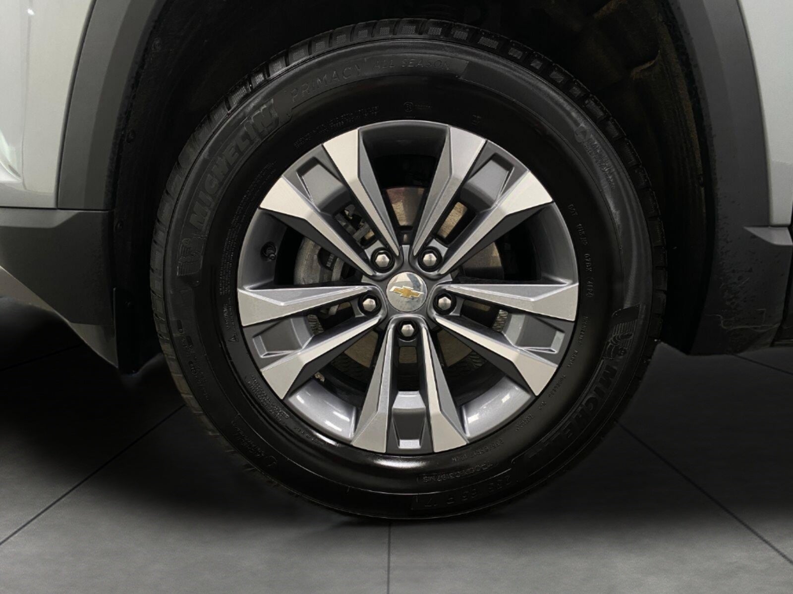 2025 Chevrolet Equinox AWD 4dr LT w/2LT