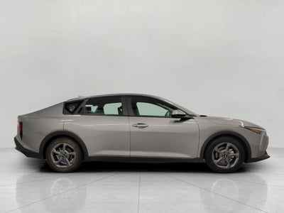 2025 Kia K4 LXS FWD
