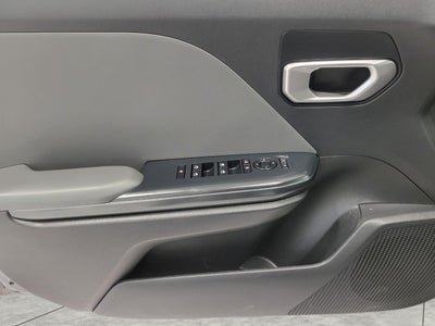 2025 Kia K4 LXS FWD