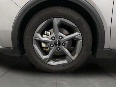 2025 Kia K4 LXS FWD