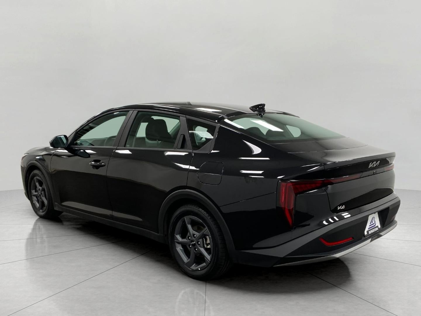 2025 Kia K4 LXS FWD