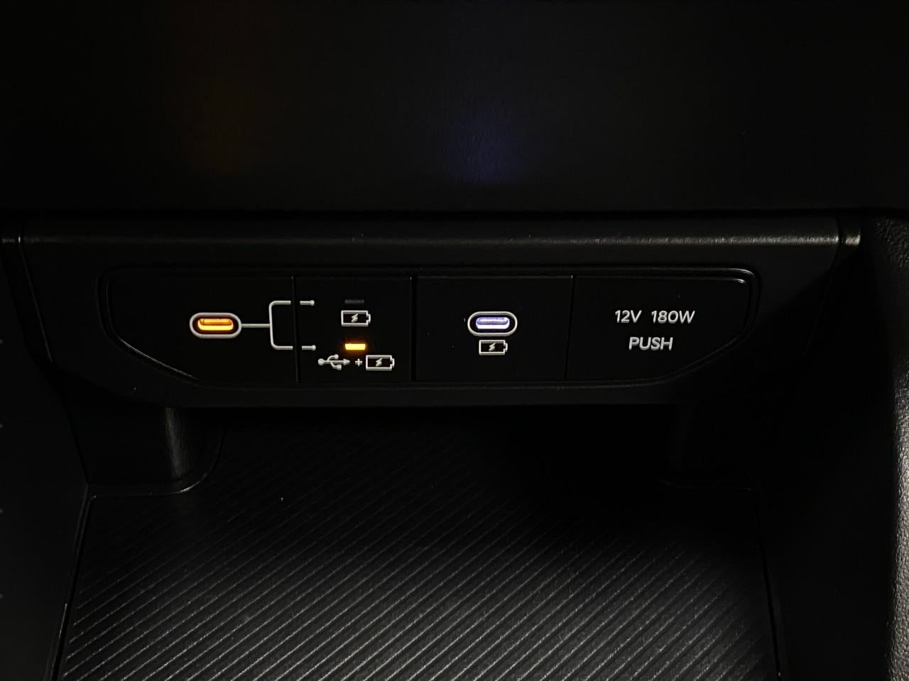 2025 Kia K4 LXS FWD